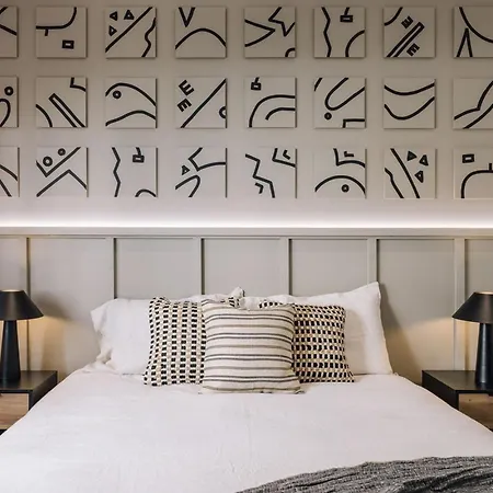 Lampoul - 2 Bedrooms And Balcony In Lapa Apartman Lisboa