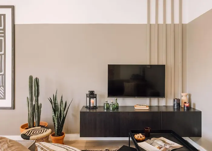 Lampoul - 2 Bedrooms And Balcony In Lapa Apartamento